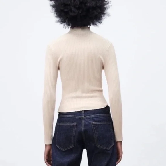 Zara Ribbed Turtleneck - Picture 2 of 7